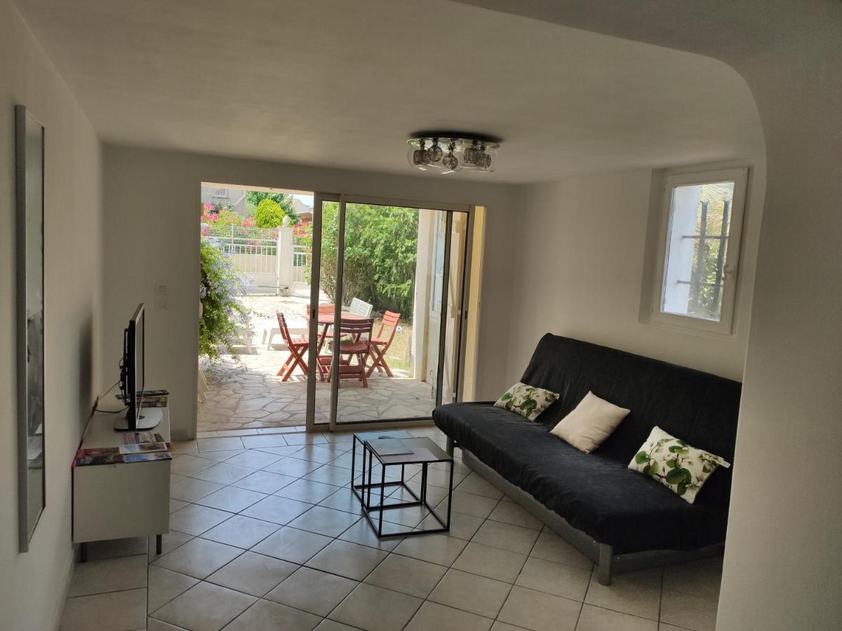 Apartment T2 Sur Argens